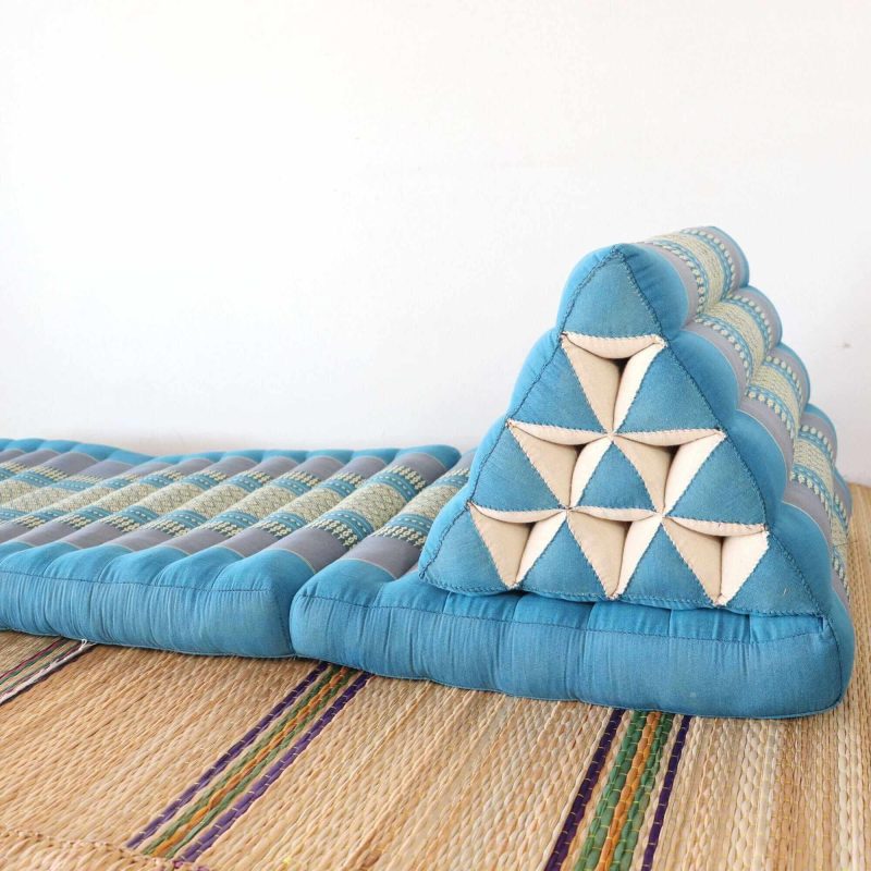 3 fold cushion wi mon rut thai triangle cushion 3 fold light blue 33307456504005