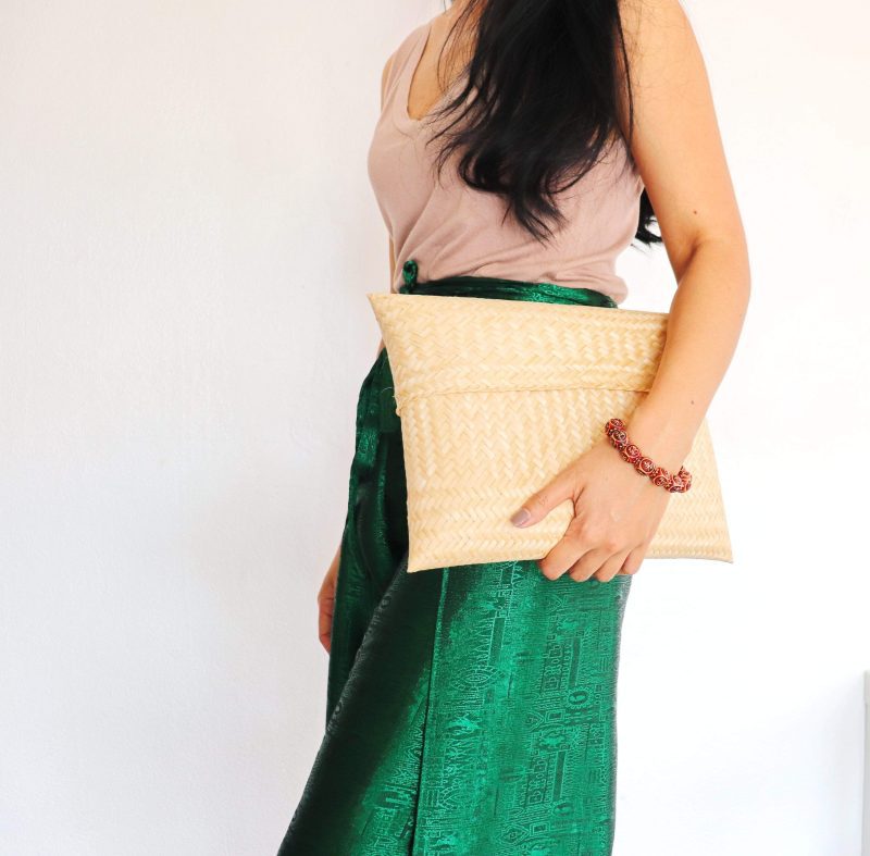 bags b 11 12 wadee bamboo clutch bag 23892890026181 1