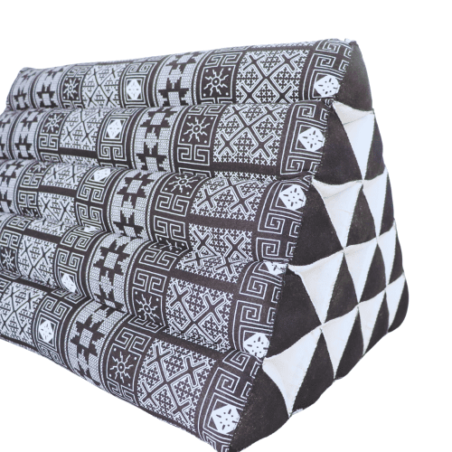 cushion nedra triangle cushion 32253314629829