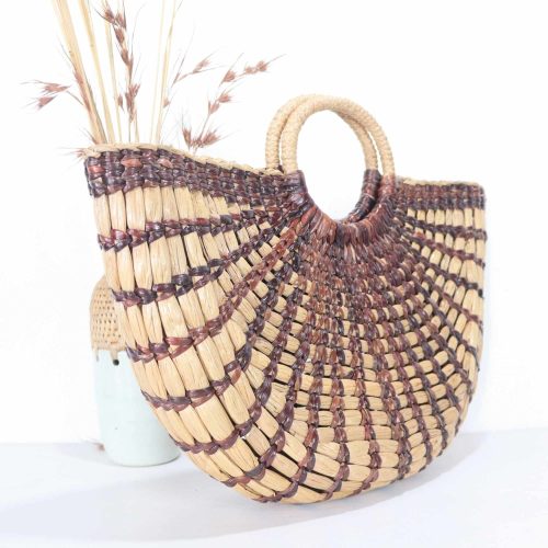 nuttanicha top handle straw bag 33299216138437